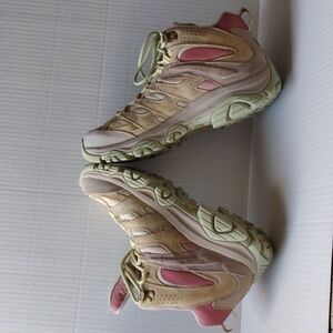 Merrel Waterproof Pastel Green, Yellow Hiking Boots 9.5